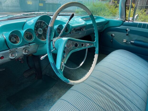 Chevrolet Impala voll