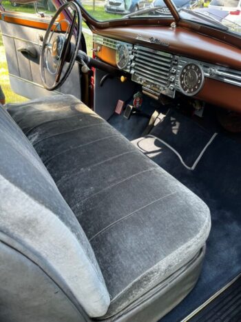 Packard Super Clipper Touring Sadan voll